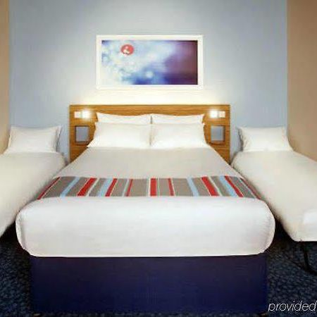 Travelodge Edinburgh Central Waterloo Place 外观 照片