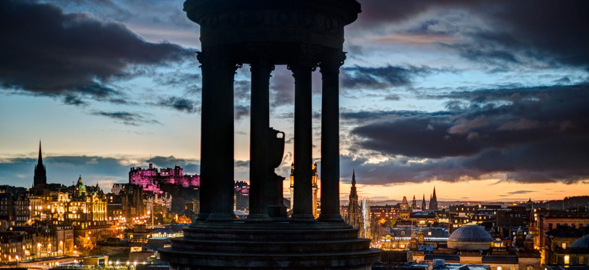 Travelodge Edinburgh Central Waterloo Place 外观 照片
