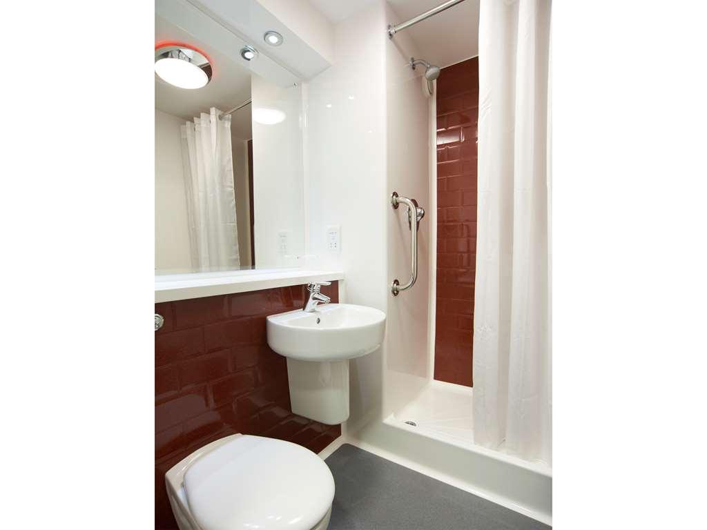 Travelodge Edinburgh Central Waterloo Place 客房 照片