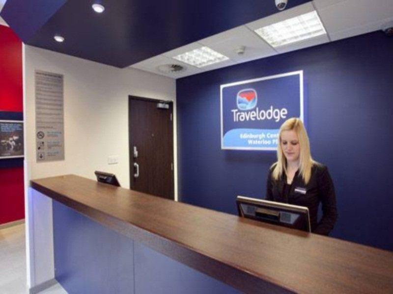 Travelodge Edinburgh Central Waterloo Place 外观 照片