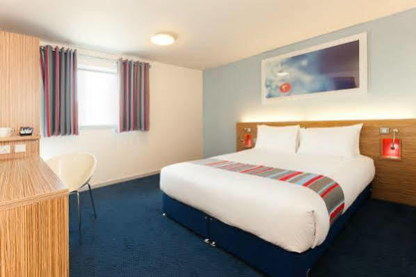 Travelodge Edinburgh Central Waterloo Place 外观 照片