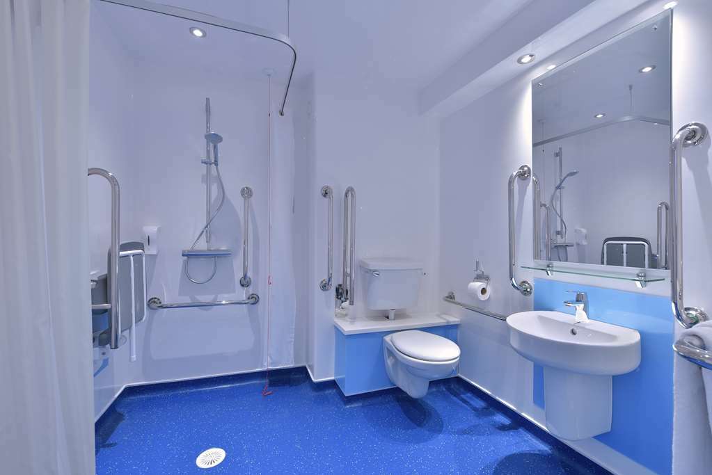 Travelodge Edinburgh Central Waterloo Place 客房 照片